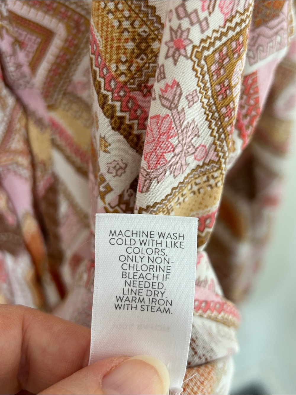J. JILL Soft Rayon Tribal Boho Pleated Button Down Blouse Size Large - Picture 9 of 14